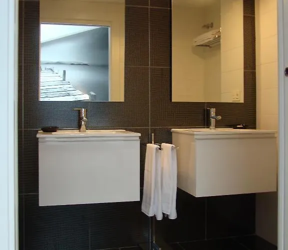 Πανσιόν Bekale Ea